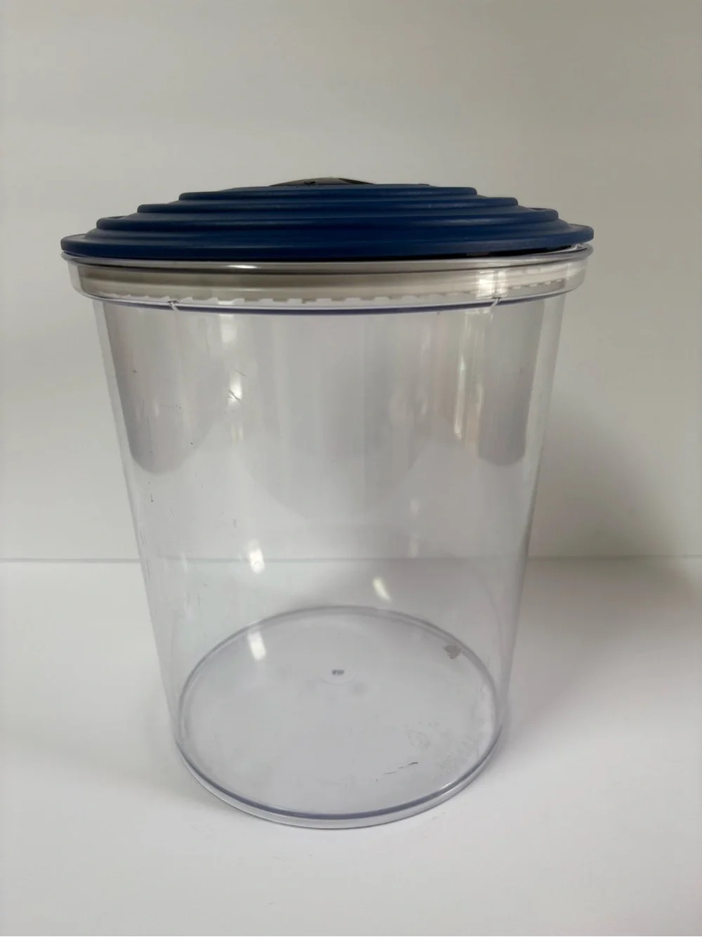 Le Creuset 3.5L Seal & Store Airtight Canister